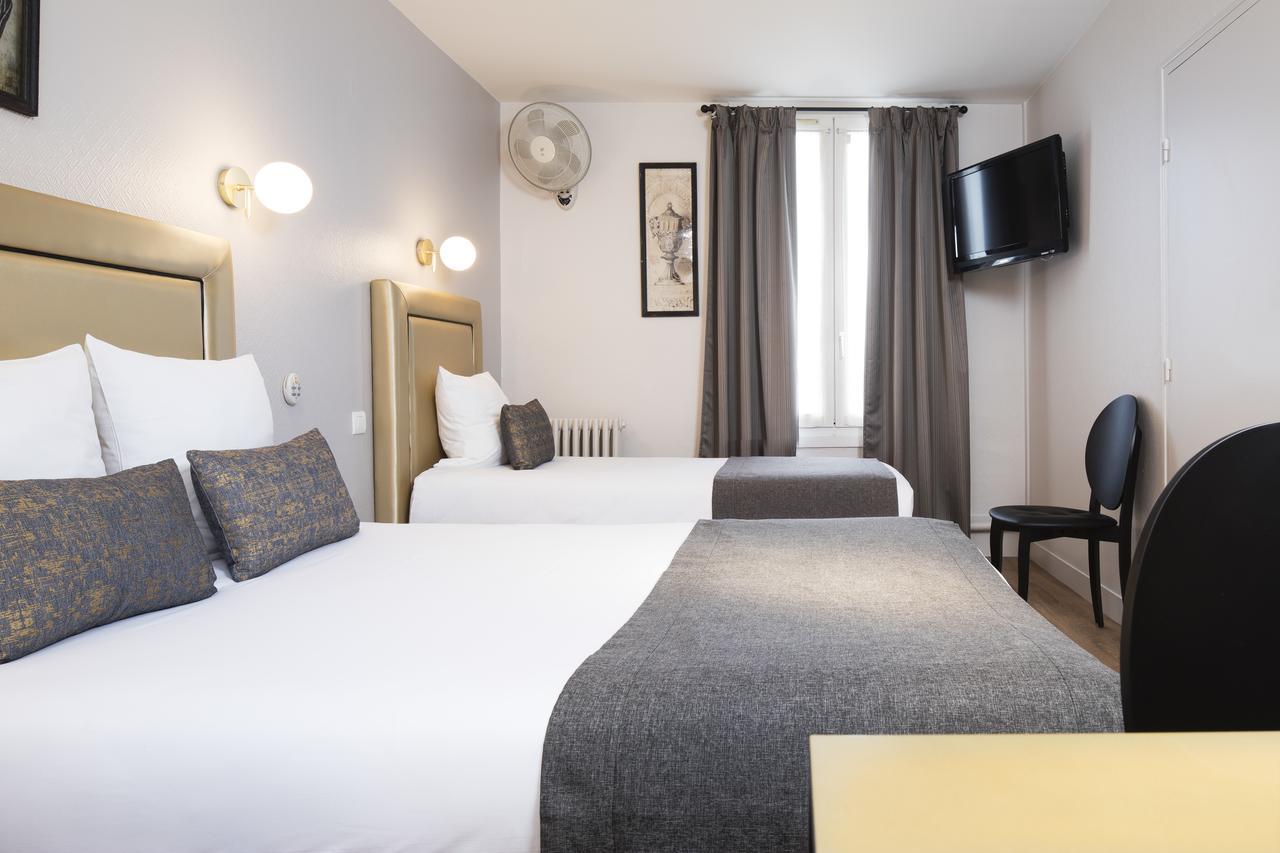 Hotel A L'hotel Des Roys 3*