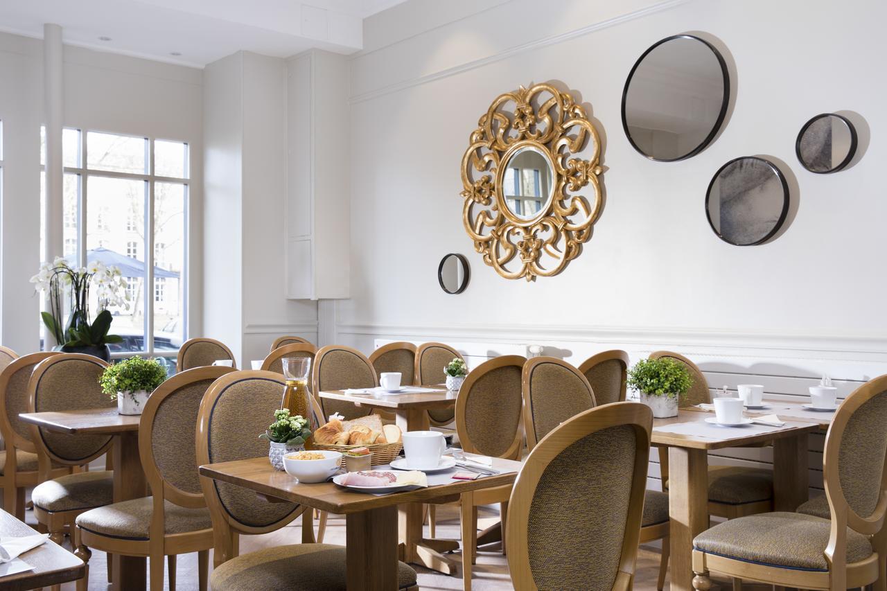 A L'hotel Des Roys Hotel Versailles