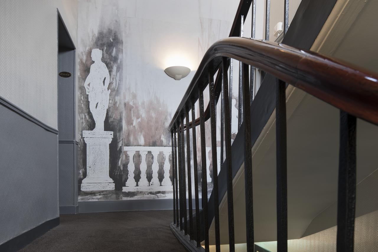 A L'hotel Des Roys Hotel Versailles