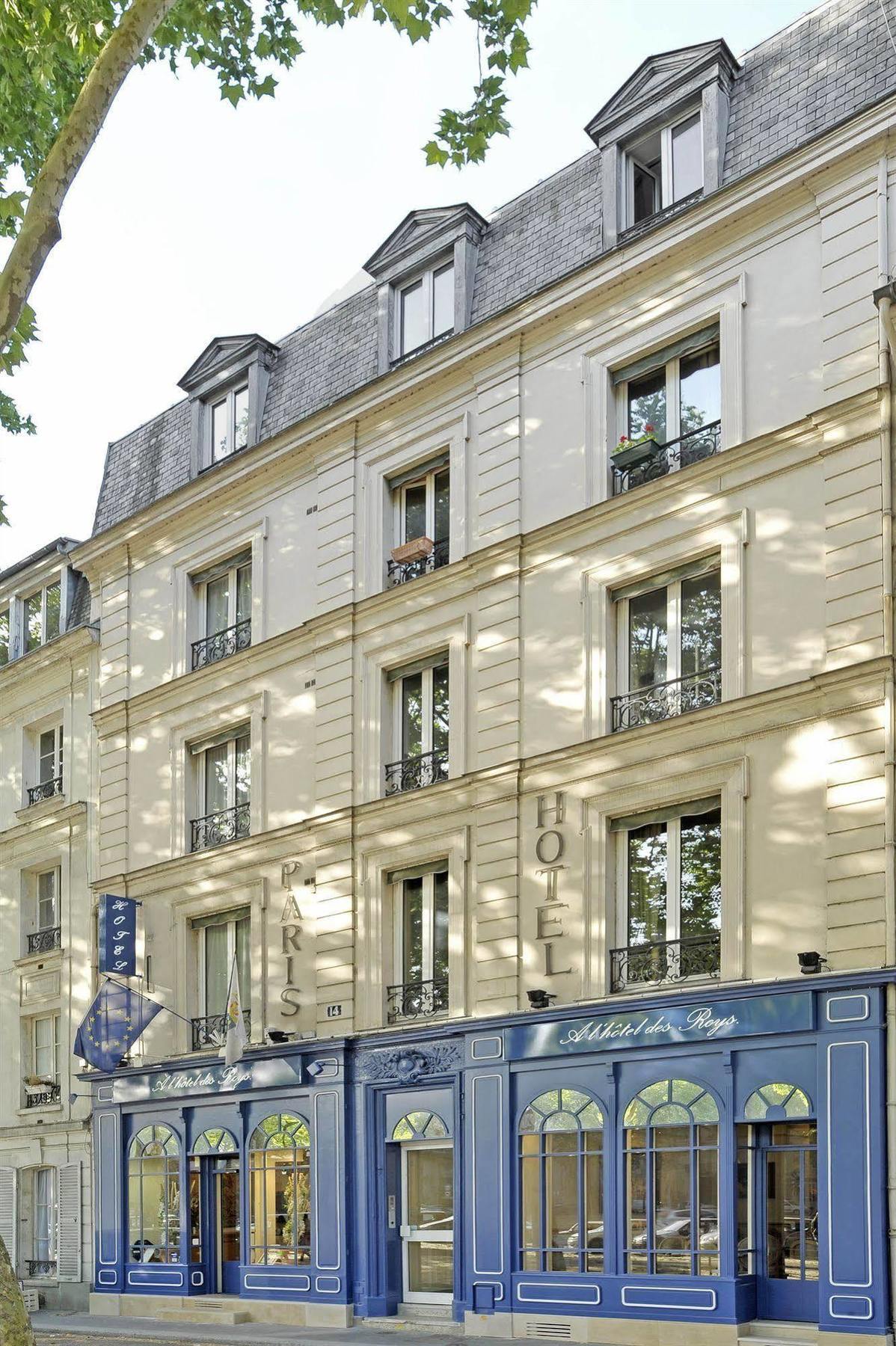 Hotel A L'hotel Des Roys 3*